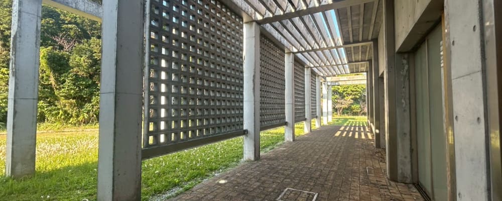 プールサイドテラス